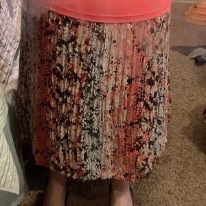 Flowered pattern skirt